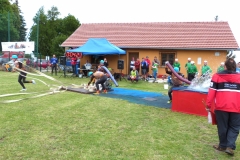 09